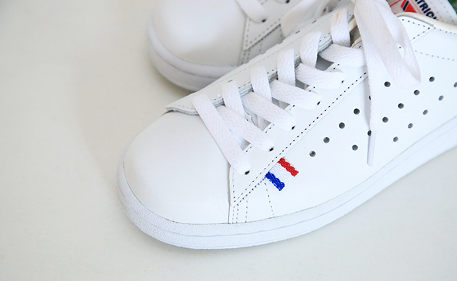この夏の足元はまばゆいホワイトで決まり！おすすめ白スニーカー7選 | PARIS mag パリマグ