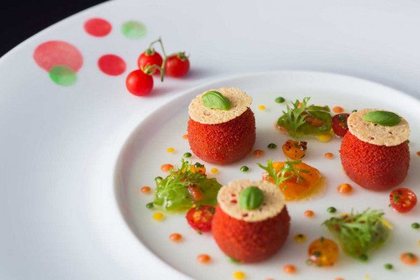 料理名も盛り付けも芸術的 ジョエ ル ロブションの野菜づくしコースを実食レポート Paris Mag パリマグ