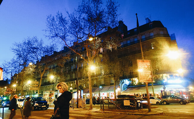 パリの魔法にかかれば夜飲みもロマンティックに大変身