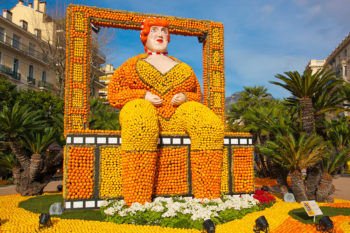 黄色とオレンジのフォトジェニックな世界！マントンのレモン祭が今年も開催