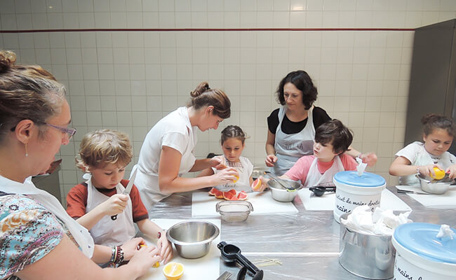 パリで大人気！子どもと一緒に楽しむフランス料理教室