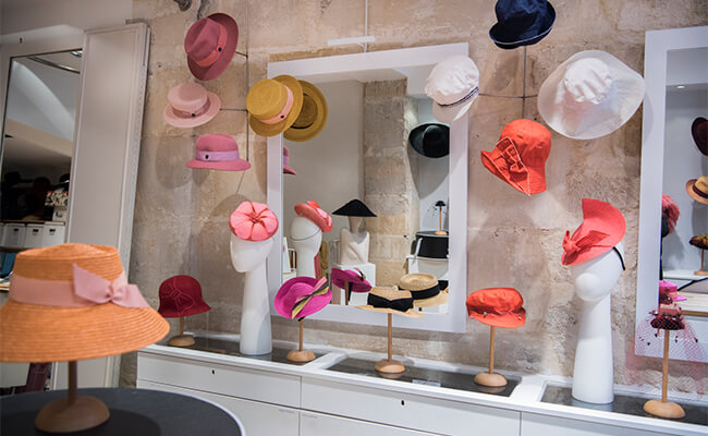 世界が注目するMade in PARISの帽子！サントノレ通り『ロランス・ボシオン』