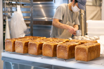 10種類以上の小麦粉を巧みに使い分け。“小麦粉マニア”の店主が焼き上げるパンやお菓子と出会える下北沢『boulangerie l’anis』