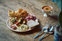 フランス人店主がつくる、パンとこだわりの料理。京都・西陣の優しく温かなお店『RIFIFI STUDIO』