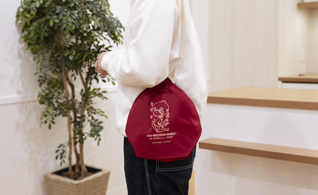 巾着バックの着用写真